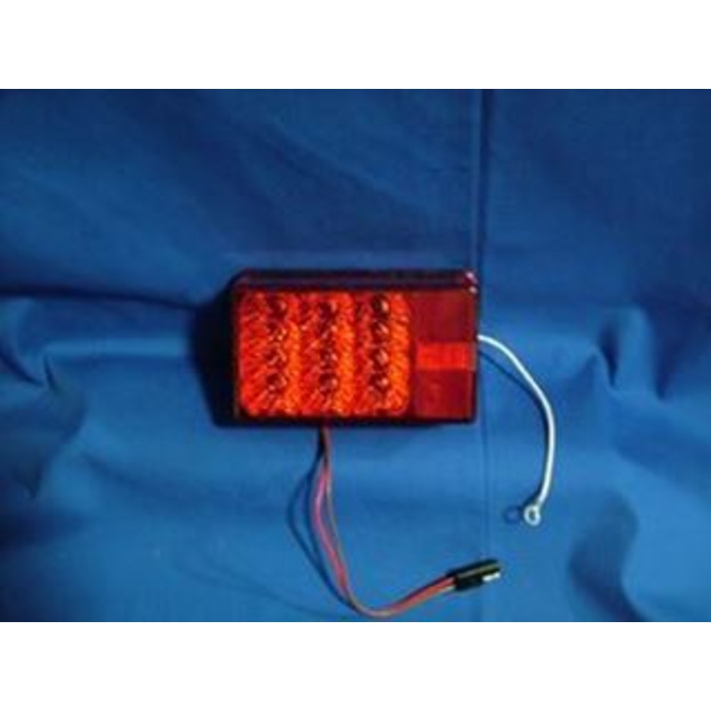 EZ Loader 250-032136 Tail Light LED w/Plug & Fasteners (Right)